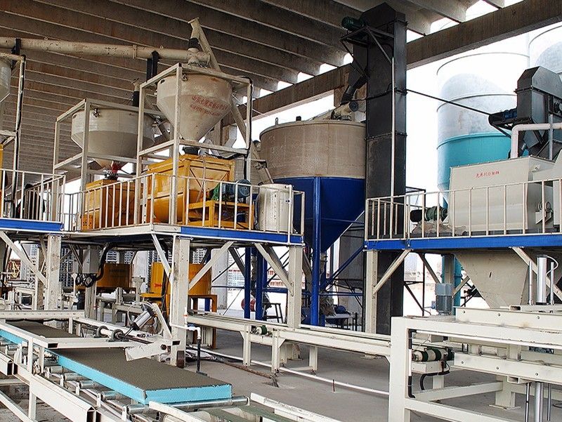 保溫一體板生產(chǎn)車間