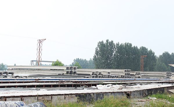 混凝土雙T板出現(xiàn)裂縫該怎么辦